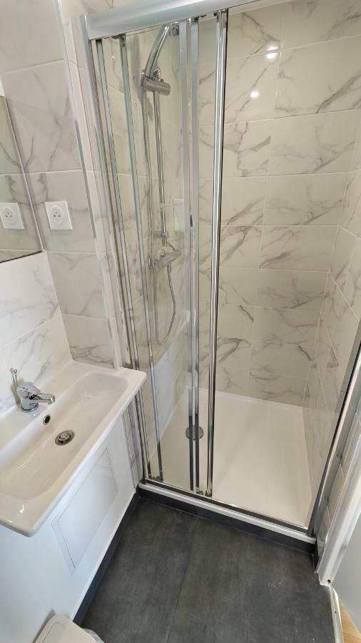 Fasthotel Well Inn Macon Sud - Un Hotel Fh Confort Charnay-les-Macon ภายนอก รูปภาพ